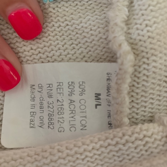 Goddess Knit Sherman Shorts- M/L. - Picture 6 of 6